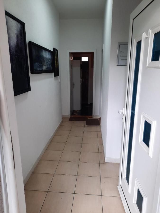 Apartmani Biljana Lazic Vrnjačka Banja Exterior foto